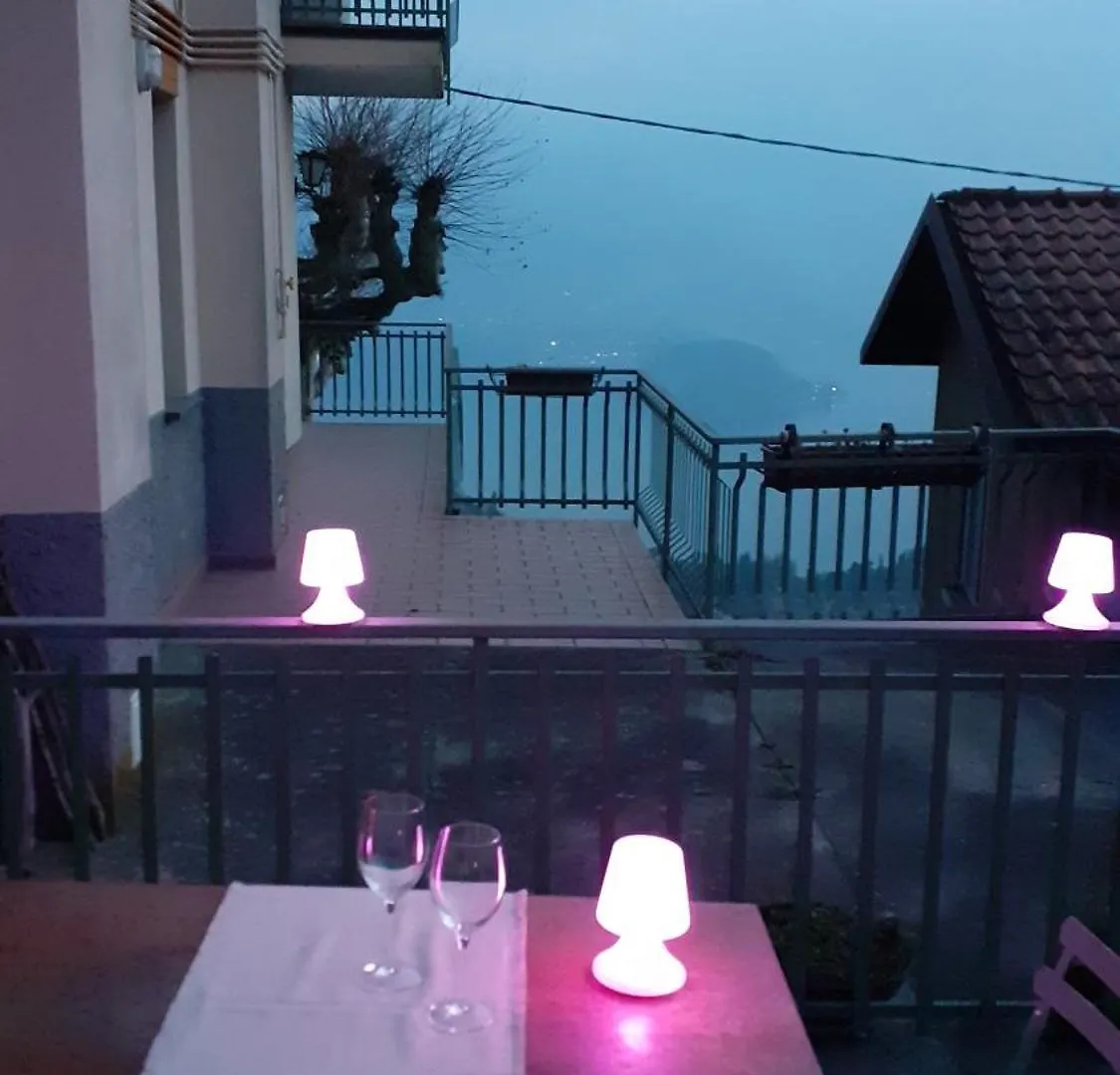 Apartment Appartamento Butterfly Perledo Italy